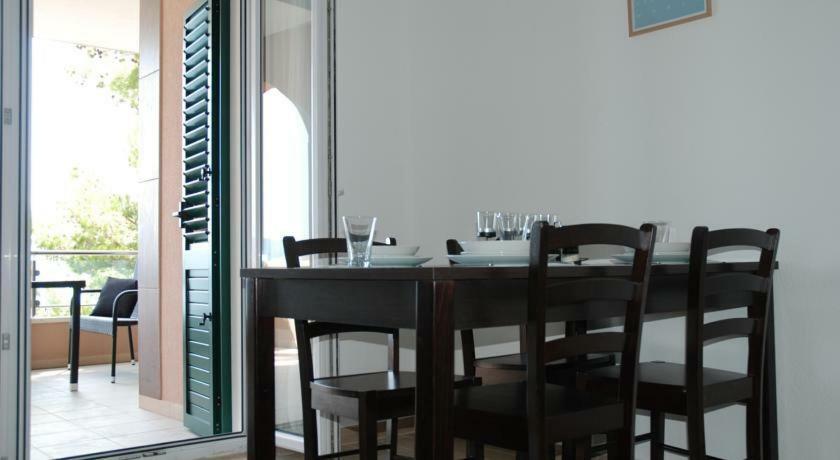"Laurier" Rooms & Apartments سيلينا المظهر الخارجي الصورة