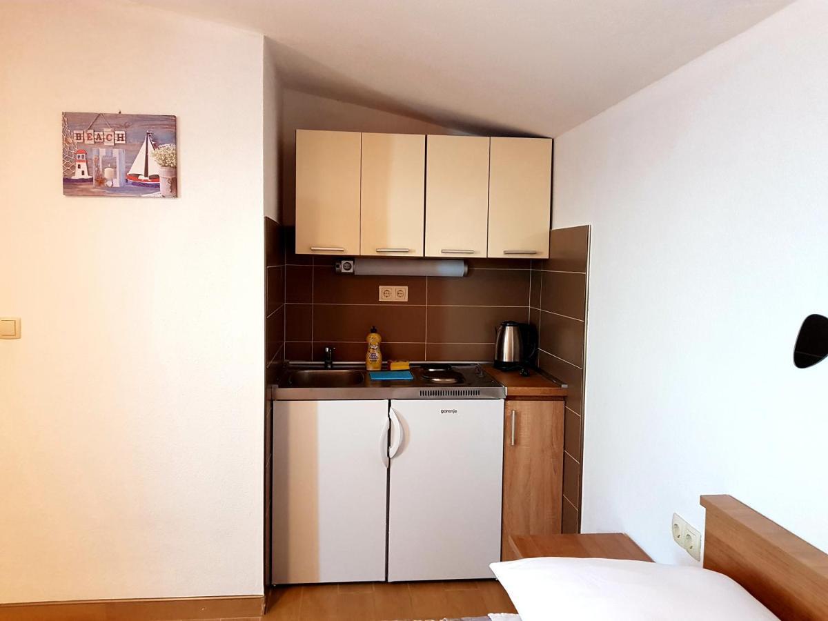"Laurier" Rooms & Apartments سيلينا المظهر الخارجي الصورة